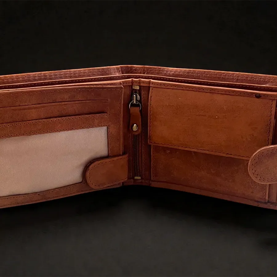 Peterson Nagy Csatos Gravíozott Pénztárca - Gallery