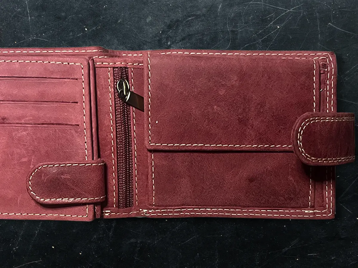 Nagy Csatos Gravírozott Pénztárca